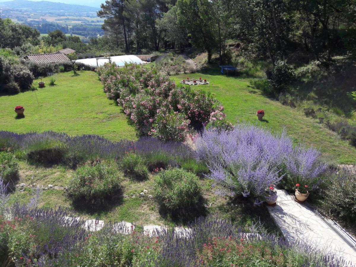 Bed and Breakfast Les Cerises Saint-Saturnin-lès-Apt Esterno foto