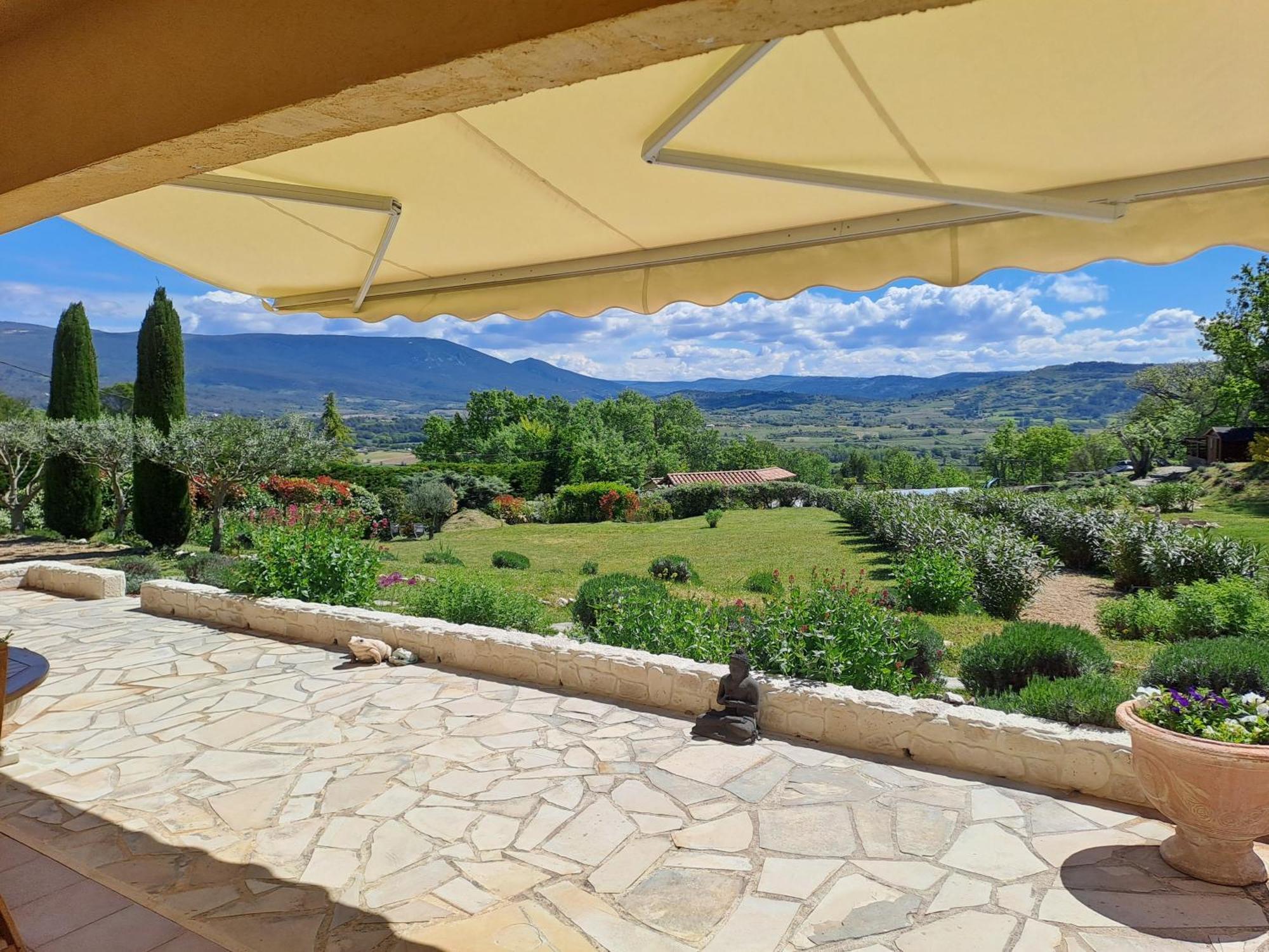 Bed and Breakfast Les Cerises Saint-Saturnin-lès-Apt Esterno foto